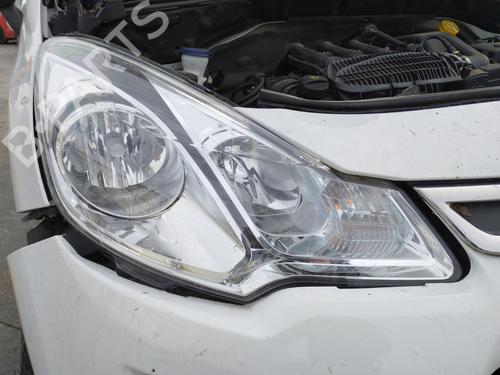 Used Right headlight CITROËN C3 II (SC_) 1.2 VTi 82 (82 hp) 31659692