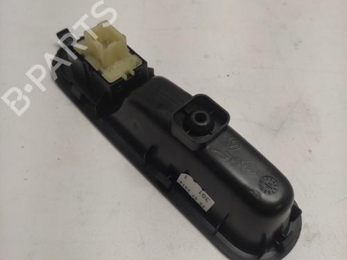 right-front-window-switch-renault-twingo-iii-bcm_-bca_-2014-27053655 main image