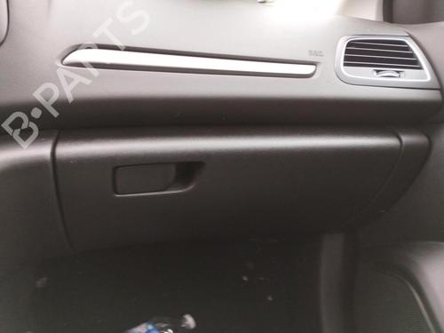 Used Glove box Glove box RENAULT MEGANE IV Hatchback (B9A/M/N_) 1.5 Blue dCi 115 (B9A6) (116 hp) 28128439 28128439