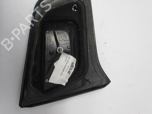 Used Right tailgate light Right tailgate light CITROËN C3 II (SC_) 1.4 HDi 70 (SC8HZC, SC8HR0, SC8HP4) (68 hp) 27085483 27085483