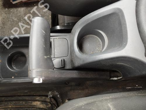 Used Hand brake RENAULT KANGOO / GRAND KANGOO II (KW0/1_) 1.5 dCi 90 (KW05, KW08, KW0G, KW11) (90 hp) 27073092