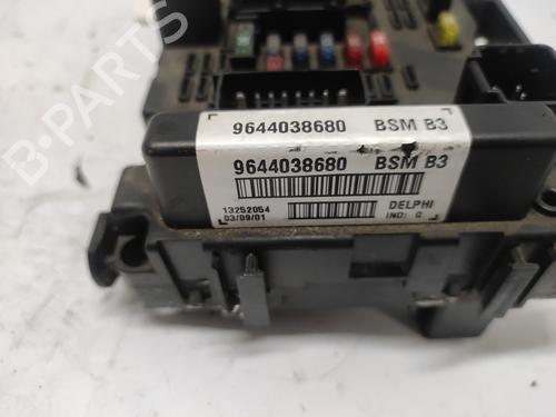 Fuse box PEUGEOT 307 (3A/C) 2.0 HDi 110 | BP27062782E1