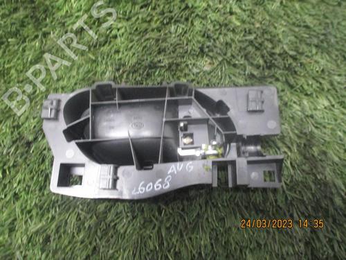 Used Front left interior door handle CITROËN C4 II (NC_) 1.6 HDi 115 (114 hp) 27075217