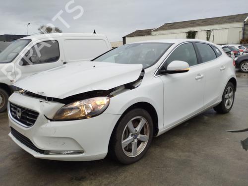 Armrest / Center console VOLVO V40 Hatchback (525) D3 | BP32183441I20 - Image 5