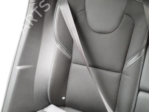 Sikkerhedssele bag højre VOLVO V40 Hatchback (525) D3 (150 hp) 32120063