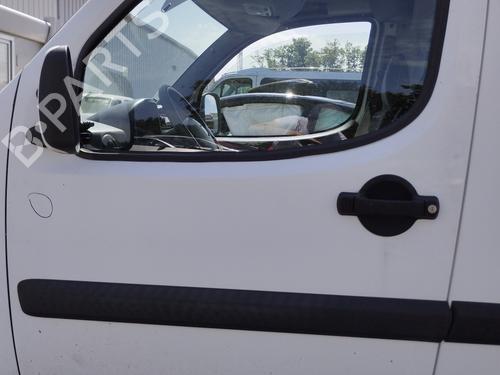 Dør venstre foran FIAT DOBLO Box Body/MPV (223_) 1.3 D Multijet (75 hp) 27093416