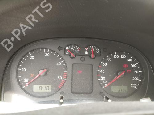 Kombiinstrument VW GOLF IV (1J1) 1.9 TDI (90 hp) 27068932