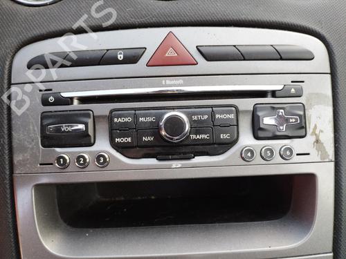 Used Radio Radio 36985118 36985118