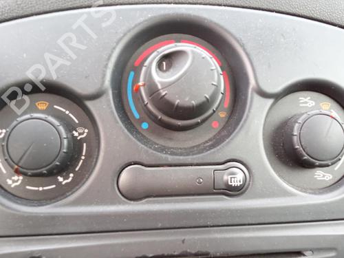 Used Climate control RENAULT CLIO III (BR0/1, CR0/1) 1.5 dCi (C/BR0G, C/BR1G) (68 hp) 27071101