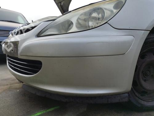 Front bumper PEUGEOT 307 Break (3E) 2.0 HDI 110 | BP29999914C7