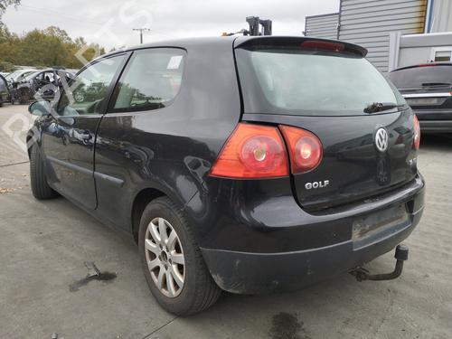 Używane Zacisk hamulca tylnego lewego VW GOLF V (1K1) 1.6 FSI (115 hp) 29992880