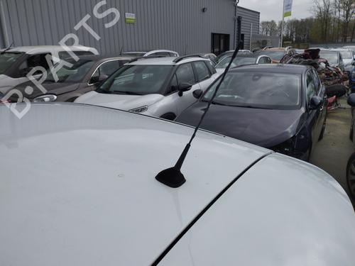 Used Antenna/Base RENAULT ZOE (BFM_) ZOE (88 hp) 27041174