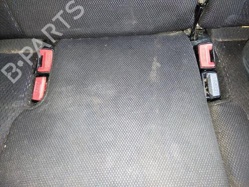 Used Seat buckle RENAULT CLIO III Grandtour (KR0/1_) 1.5 dCi (KR0F) (86 hp) 27052552