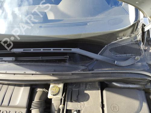 Used Front windshield wiper arm PEUGEOT 307 Break (3E) 1.6 HDi 110 (109 hp) 28796797