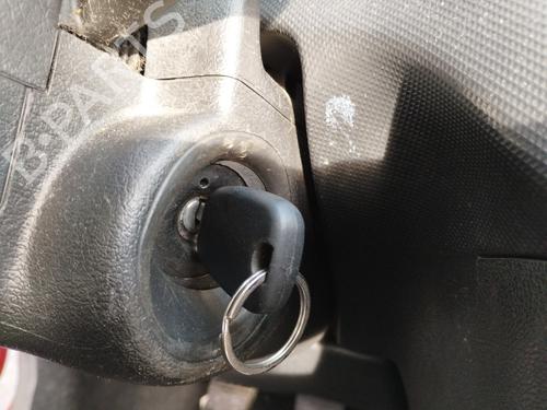 Clé de contact PEUGEOT 206+ (2L_, 2M_) 1.4 HDi eco 70 (68 hp) 30792805