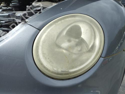 Used Left headlight VW NEW BEETLE (9C1, 1C1) 1.9 TDI (101 hp) 27073001
