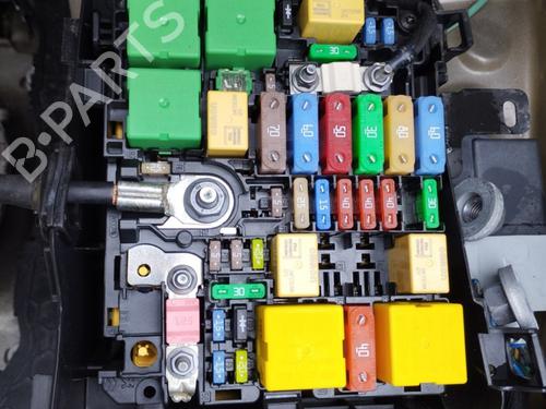 Used Fuse box PEUGEOT EXPERT Van (V_) 2.0 BlueHDi 180 (177 hp) 32777574