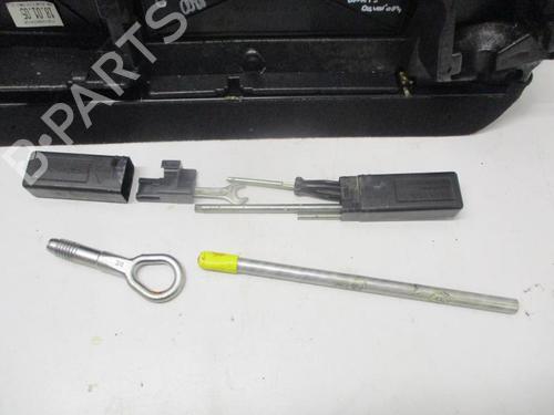 Used Jack Kit Jack Kit PORSCHE BOXSTER (987) S 3.2 (280 hp) 27050607 27050607