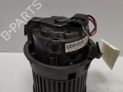 Used Heater blower motor Heater blower motor PEUGEOT 208 I (CA_, CC_) 1.6 HDi (92 hp) 27057034 27057034