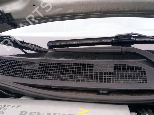 Used Front windshield wiper arm RENAULT MEGANE II (BM0/1_, CM0/1_) 1.6 16V (BM0C, CM0C) (113 hp) 27081938