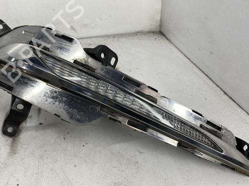 Used Right front indicator PEUGEOT 308 II (LB_, LP_, LW_, LH_, L3_) 1.6 BlueHDi 120 (120 hp) 31815106