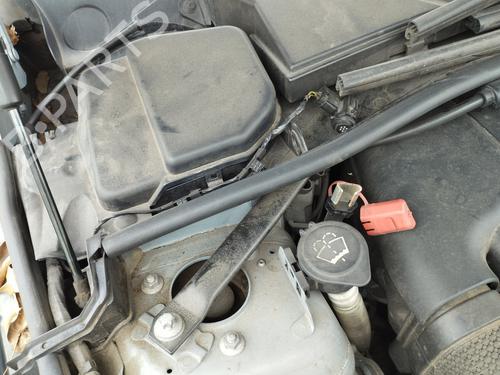 Used Windscreen washer tank BMW 3 (E90) 320 d (177 hp) 28132832