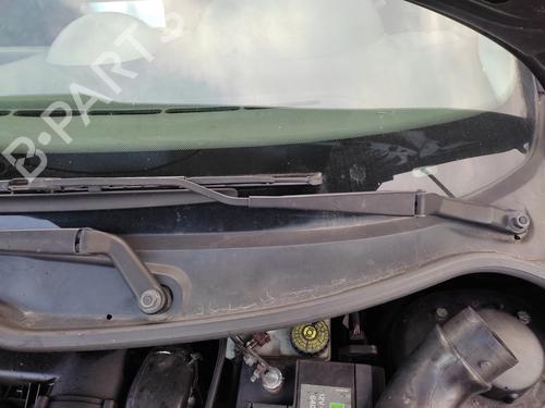Used Front wiper motor PEUGEOT 206 Hatchback (2A/C) 1.6 HDi 110 (109 hp) 27051672