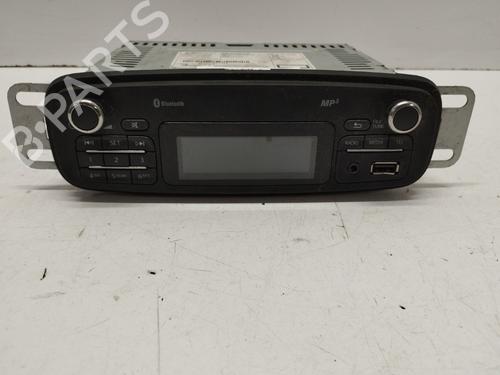 Used Radio RENAULT CLIO IV (BH_) 1.5 dCi 75 (75 hp) 28041636