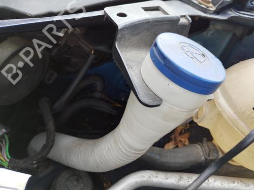 windscreen-washer-tank-citroen-c4-coupe-la_-2004-2005-2006-2007-2008-2009-2010-2011-2012-2013-32234118 main image
