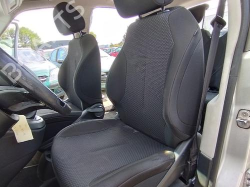 Used Left front seat Left front seat CITROËN C4 Picasso I MPV (UD_) 1.6 HDi (109 hp) 39891517 39891517