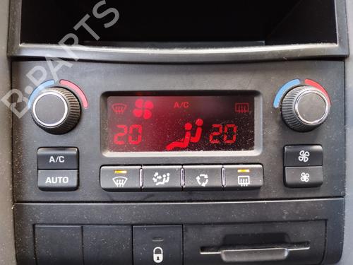 Used Climate control Climate control 36792130 36792130