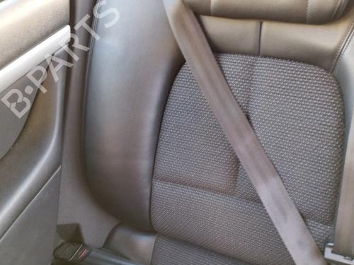 Used Rear right seatbelt PEUGEOT 407 (6D_) 2.0 HDi 135 (6DRHRH, 6DRHRE, 6DRHRG, 6DRHRJ) (136 hp) 31967112