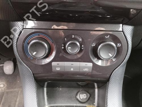 Used Climate control FIAT BRAVO II (198_) 1.9 D Multijet (198AXE1A) (90 hp) 27089346