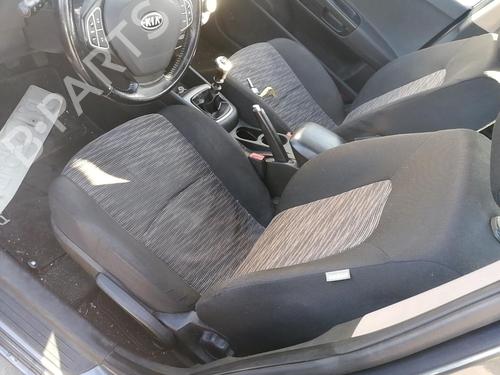 Radio KIA CEE'D Hatchback (ED) 1.6 CRDi 115 | BP27079738E6 - Image 10