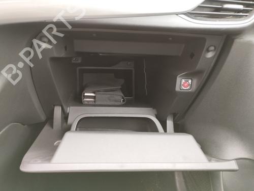 Handskerum OPEL CORSA F (P2JO) 1.2 (68) | BP38454728C95 - Image 2
