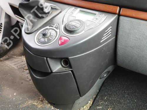 Used Middle console Middle console CITROËN C8 (EA_, EB_) 2.0 HDi 165 (163 hp) 27040898 27040898