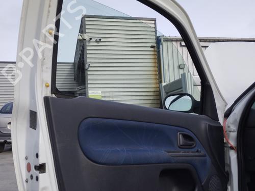 Used Front left window mechanism RENAULT CLIO II (BB_, CB_) 1.2 (BB0A, BB0F, BB10, BB1K, BB28, BB2D, BB2H, CB0A,... (58 hp) 31757179