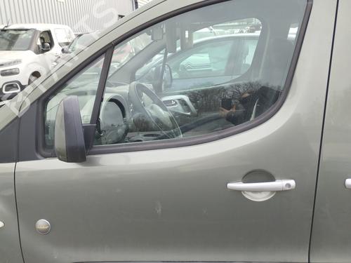 front-left-exterior-door-handle-peugeot-partner-mpv-5_-g_-1996-27043714 main image