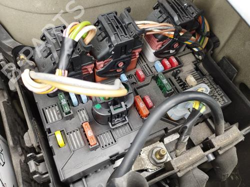 Fuse box CITROËN C2 (JM_) 1.1 | BP33724875E1 - Image 3