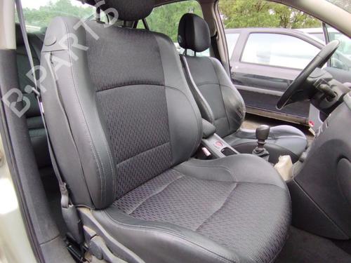 Asiento delantero derecho Asiento delantero derecho RENAULT LAGUNA II Grandtour (KG0/1_) [2001-2007] 35938881 35938881