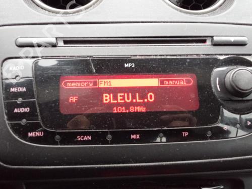 Used Radio SEAT IBIZA IV (6J5, 6P1) 1.9 TDI (105 hp) 27070963