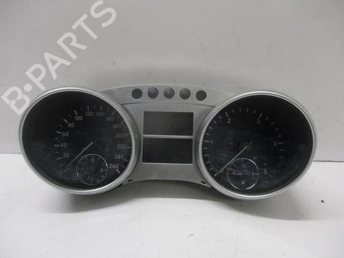 Used Instrument cluster Instrument cluster MERCEDES-BENZ M-CLASS (W164) ML 320 CDI 4-matic (164.122) (224 hp) 27050705 27050705