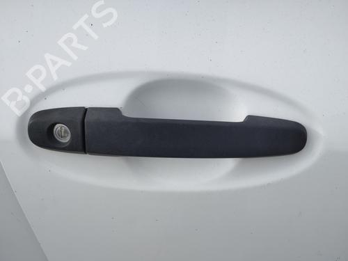 Højre fortil udvendigt håndtag TOYOTA YARIS (_P9_) 1.4 D-4D (NLP90_, NLP90R) (90 hp) 32135394