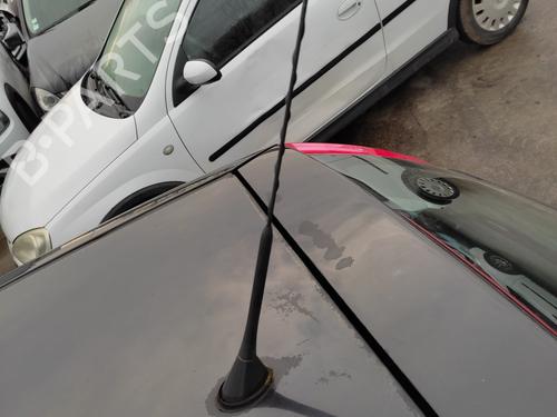 antennabase-fiat-grande-punto-199_-2005-27048458 main image
