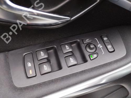 BP32120075I27 main image