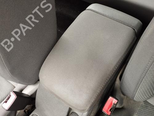 Mittelkonsole Mittelkonsole VW GOLF V (1K1) [2003-2010] 33724932 33724932