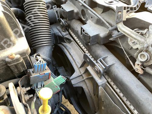 Used Radiator fan PEUGEOT 207 (WA_, WC_) 1.4 (73 hp) 27080970