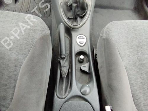 Used Middle console Middle console CITROËN C5 II (RC_) 1.6 HDi (RC8HZB) (109 hp) 40497594 40497594