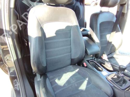 Used Right front seat FORD MONDEO IV (BA7) 2.0 TDCi (140 hp) 27063886