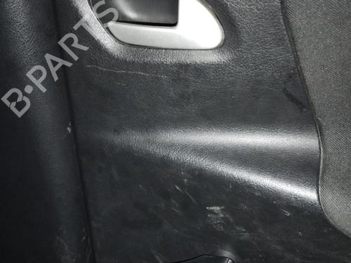 Højre bagtil invendig håndtag PEUGEOT 207 (WA_, WC_) 1.4 HDi (68 hp) 27073829